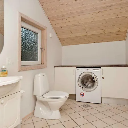 Three-bedroom Holiday In 25 Dom wakacyjny *