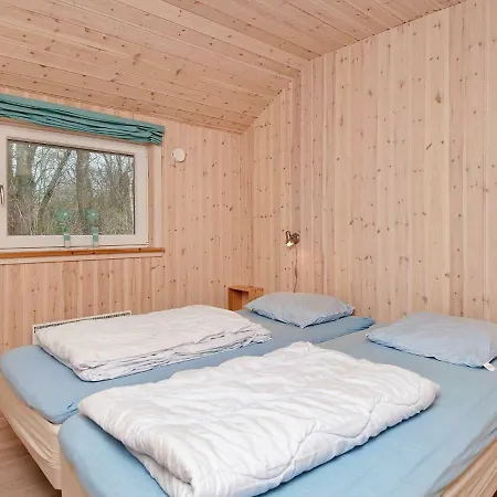 Three-bedroom Holiday In 25 * Oksbol (Syddanmark)